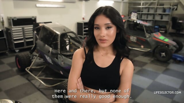 Stunning Slim Thic Latina Fucks Mechanic