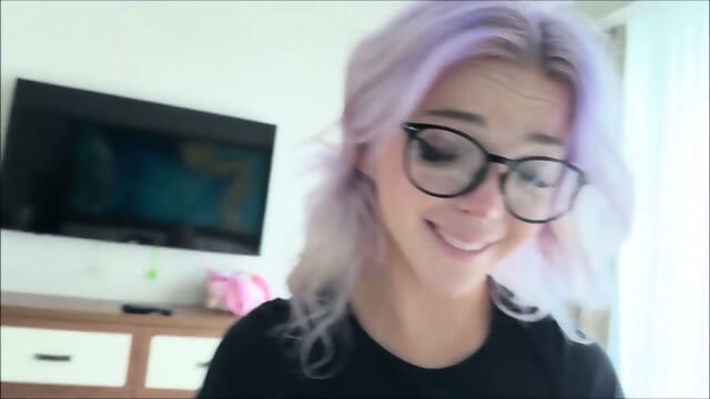 Sharing my sleeping arrangements with my stepsister, who embraces the gothic aesthetic, during our holiday getaway - focusing on Charli O's perspective, perhaps in a family counseling context.