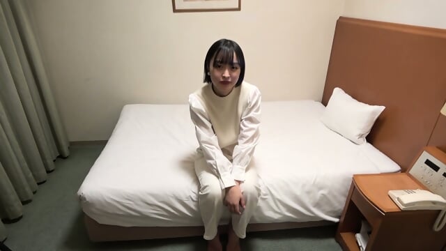 FC2 2688545 A Pure And Innocent Beautiful Girl Who Is Very Interested In H Gets Her First Training Sex On Camera!! She Grips The Sheets Tightly And 