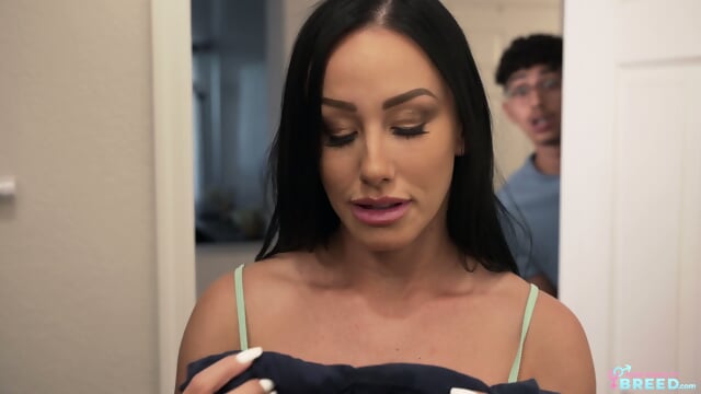 Jennifer White - Stepmom Wants Fresh Cum 4K