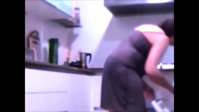 tercera sesiÃ³n de madura follando con amigos del marido