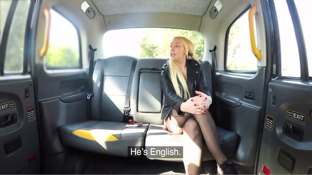 Gets A Messy Taxi Facial (Amber Deen) 222