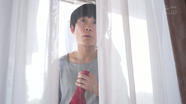 I only talked to her briefly, but the tall woman next door keeps straddling me every night without my permission, so I'm filing a police report tomorrow. Kiyomiya Jinai