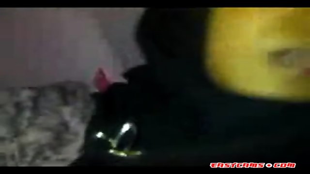 indonesian- nining jilbab goyang