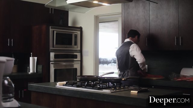 Deeper. Stunning Wife Kenna James Shows Him What Is Missing