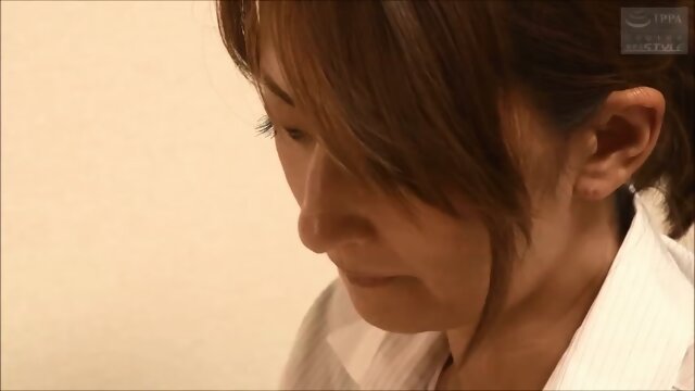 [JAV1UP] Widow Mom and her Rebellious Son