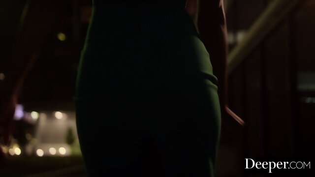 Deeper. Voluptuous September & Sofi Have Twisted Threesome