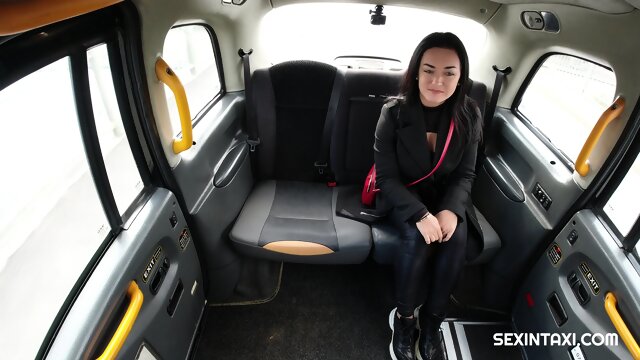 Sex In Taxi