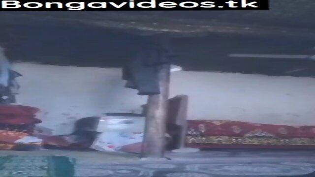 Persian Beautiful girls showing his boobs and pussy