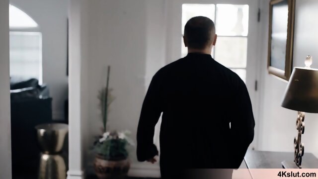 Cute geeky teen Gia Derza have a special anal problem Her pastor helps