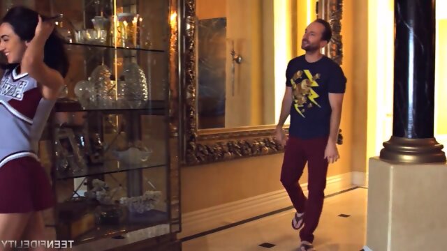 Lily Jordan - TFSN Cheerleaders