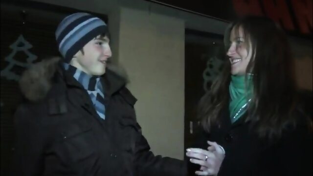 Casual Couple Sex - Dreams come true and he fucks this cutie