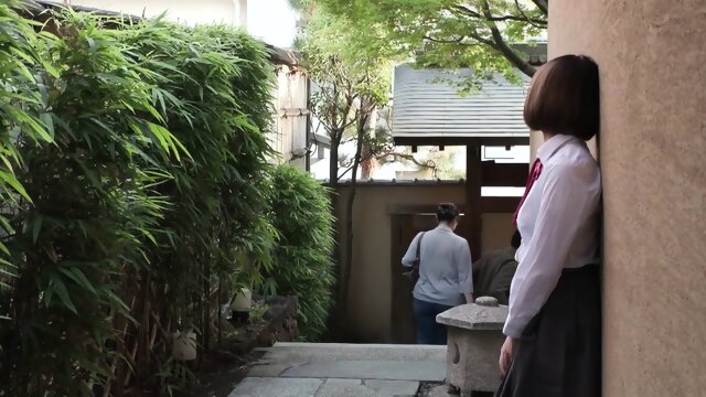 While My Parents Are Away I Will Show Off To My Friend [Decensored]