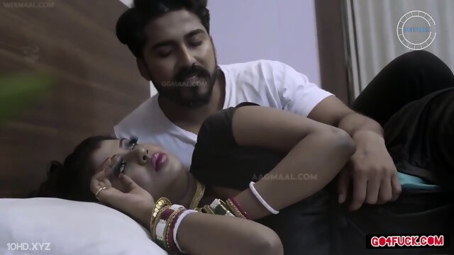 Padosi Bhabhi ke mote mote Boobs mast chudai Kari