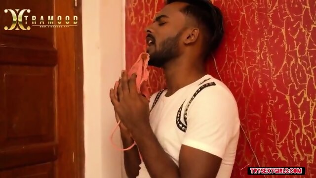 Desi village padosi Sexy Aunty ki mast chudai maza aaya