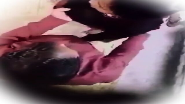 Desi man forcely fuck maid