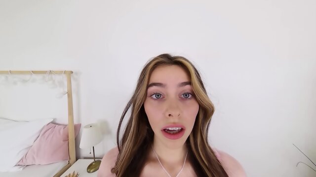 Intimate Moments With Alissa