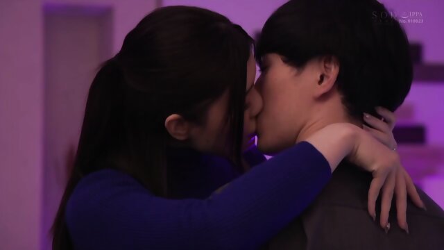 A Convenience Store Housewife [Decensored]