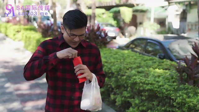 Cover Girl Shows Up In My Bedroom And Dutifully Asks To Fuck Her