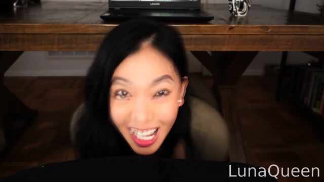 Wife Gives U a Lunch Break Pick-me-up BJ