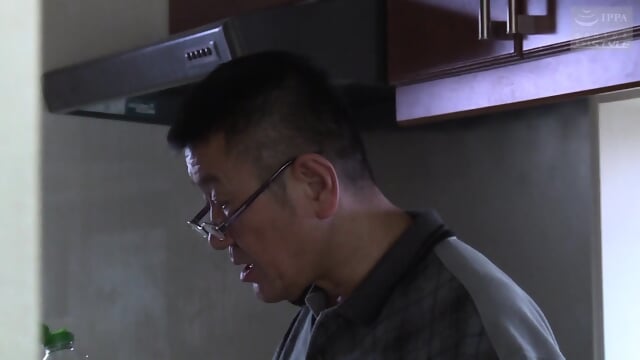 A Bride Who Got Fucked By Her Father-In-Law Forbidden Sex With 7 Men, And She Can Never Tell Her Husband About It